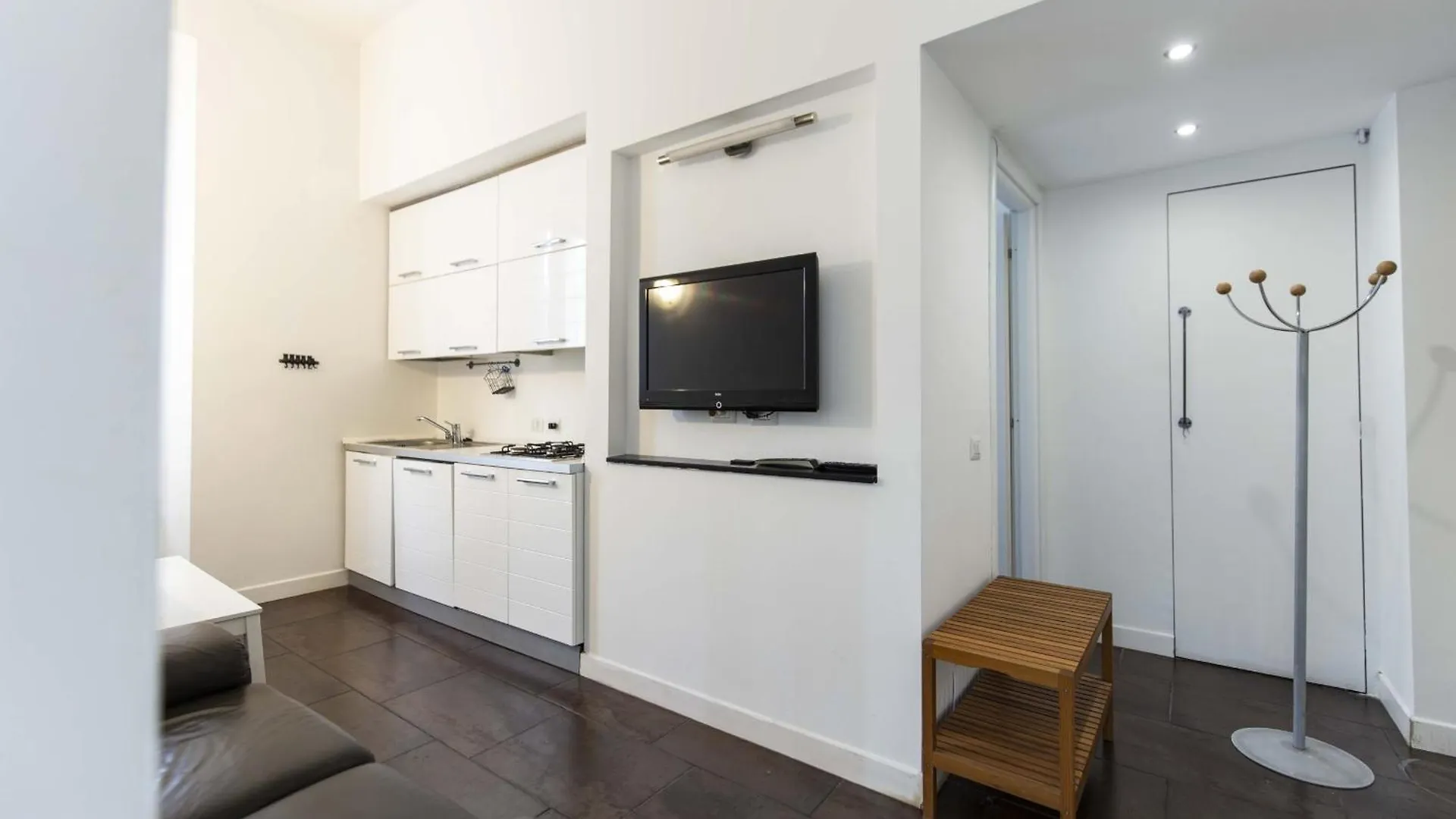 Cermenate 7 Apartment Milan