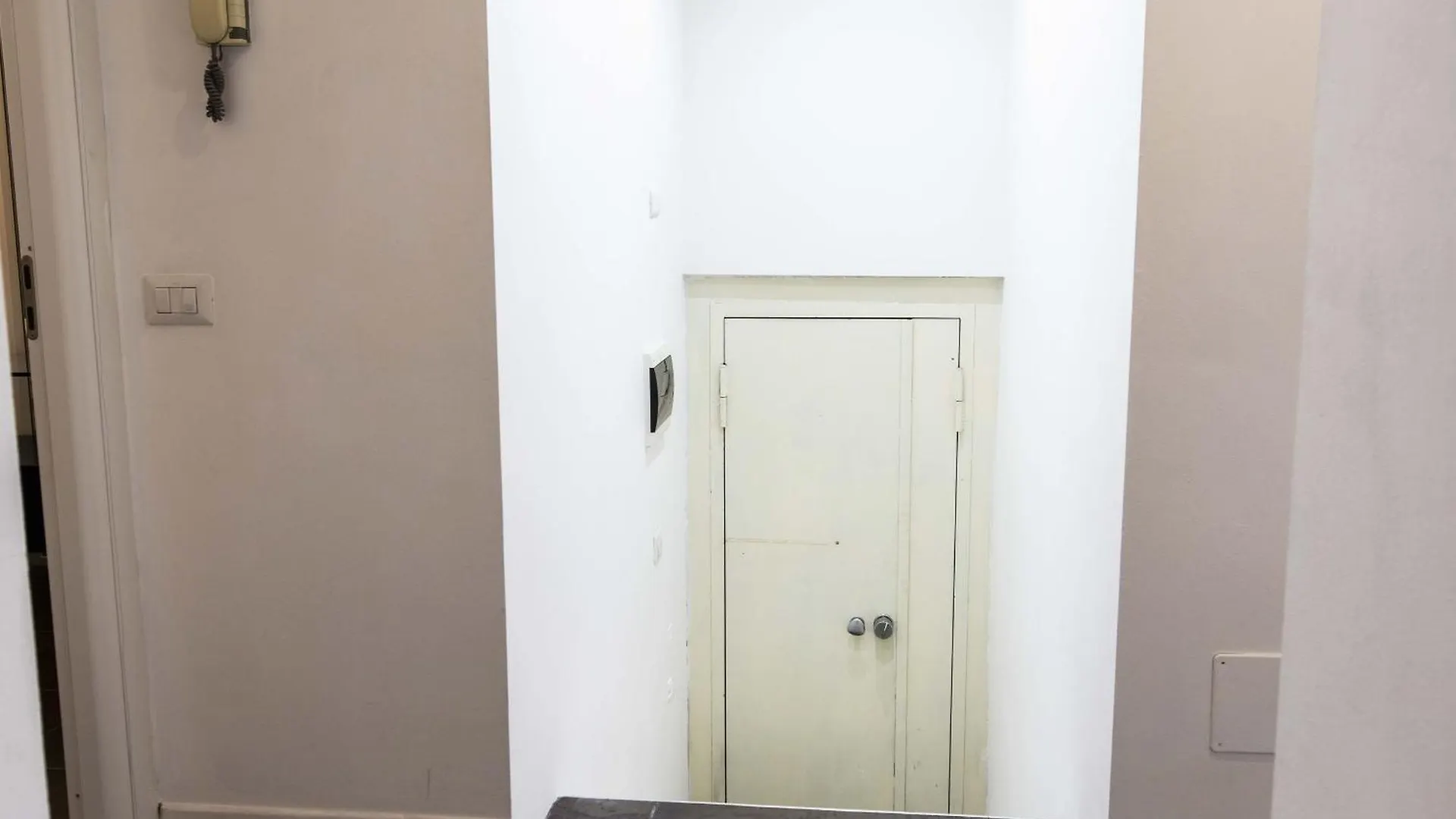 Cermenate 7 Apartment Milan Italy