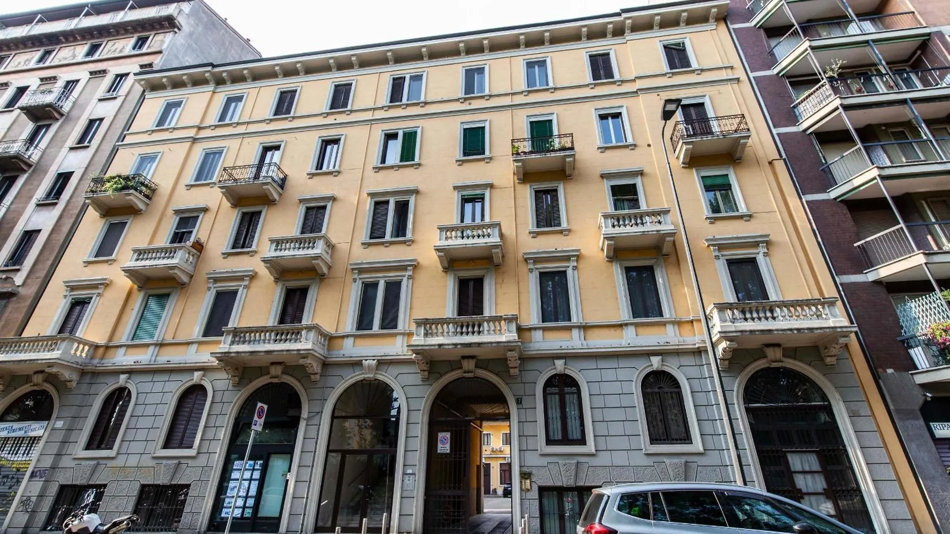 Apartament Cermenate 7 Mediolan